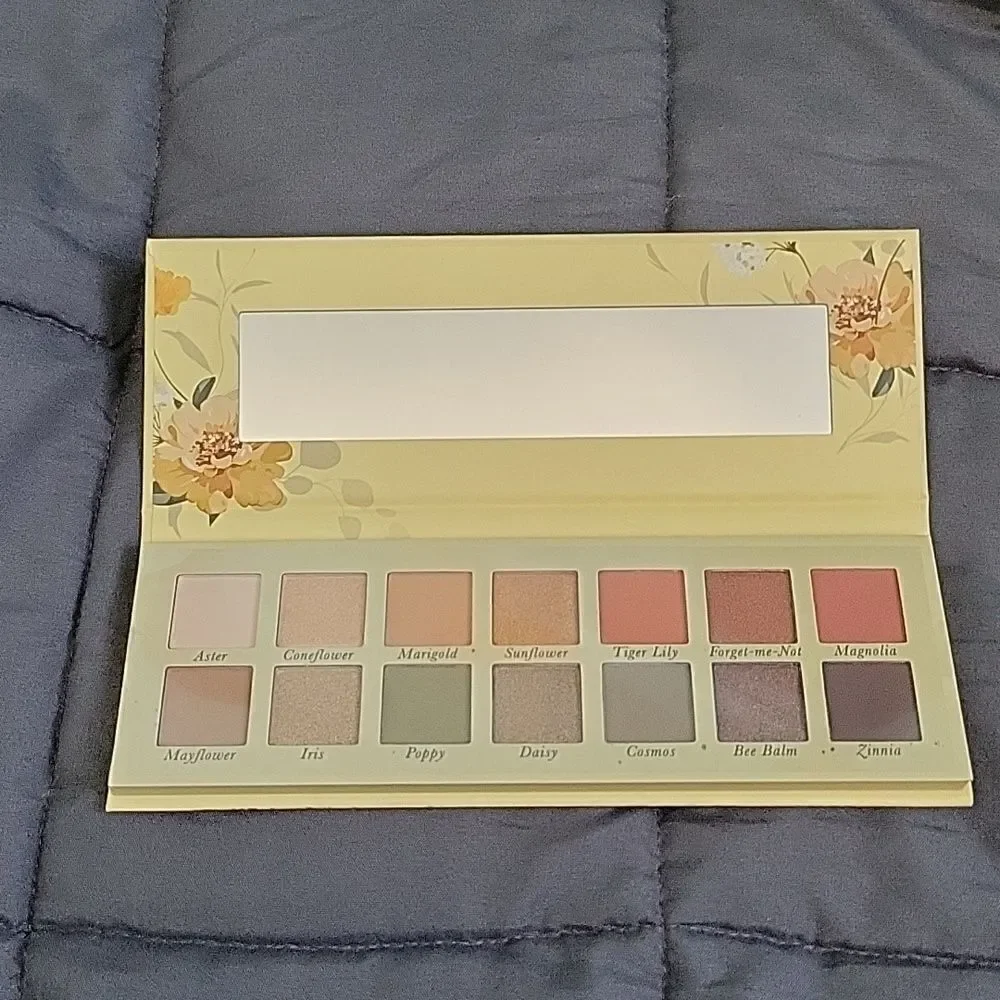 Laura Geller Wildflower Wishes Eyeshadow Palette